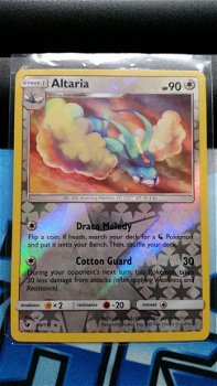 Altaria 80/111 Rare (reverse) Sun & Moon Crimson Invasion - 1