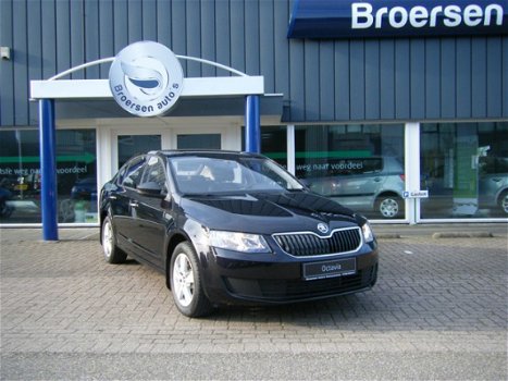 Skoda Octavia - HB 1.2 TSI 86PK ACTIVE - AIRCO - LM VELGEN - 1