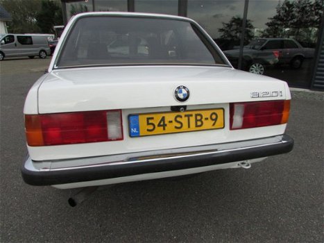 BMW 3-serie Coupé - 320I Automaat - 1