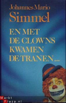 JOHANNES MARIO SIMMEL**EN MET DE CLOWNS KWAMEN DE TRANEN**88