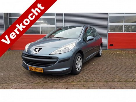 Peugeot 207 - 1.4 XR - 1