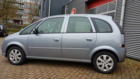 Opel Meriva - 1.6-16V Temptation - 1