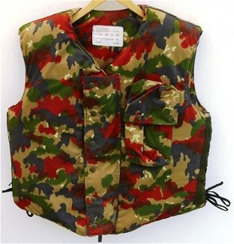Scherfwerend Vest / Lichaamspantser (Vest & Hoes), Zwitserland, Alpenflage Camouflage, jaren'80. - 0