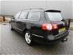 Volkswagen Passat Variant - 2.0 TDI Comfortline Airco Clima Cruise Control Zwart - 1 - Thumbnail