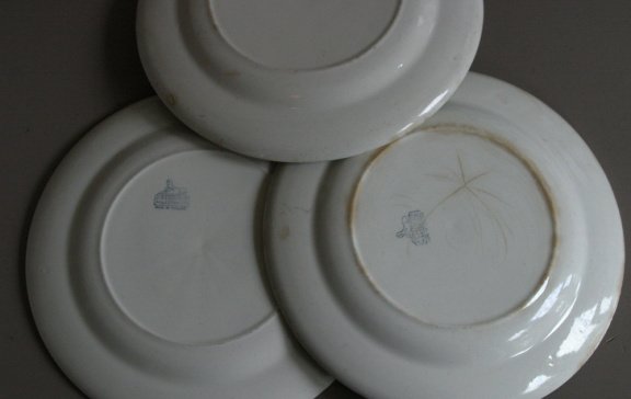 3 lieve bordjes van P. Regout (Boudewijn) - Afbeelding 3