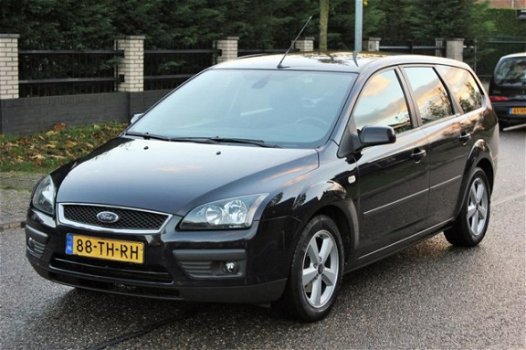 Ford Focus Wagon - 1.6 TDCI Futura - 1