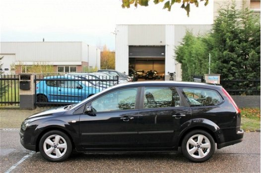 Ford Focus Wagon - 1.6 TDCI Futura - 1