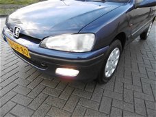 Peugeot 106 - 1.4 Accent Stuurbekrachtiging 2e Eigenaar