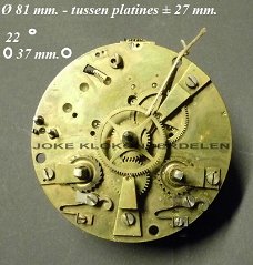 Pendule uurwerk voor onderdelen = Marti = 35845