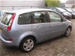 Ford Focus - 1.6i ghia 74kw - 1 - Thumbnail