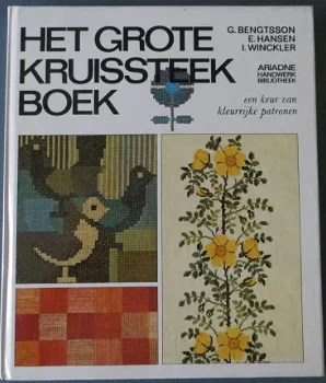 Ariadne Handwerk Bibliotheek --- BORDUUR MET PLEZIER --- Lis Paludan - 1