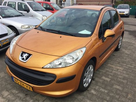 Peugeot 207 - 1.4 XR, BJ 2008 , PAS 107 DKM NAP - 1