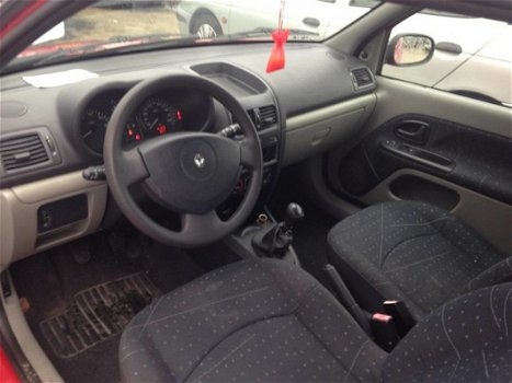 Renault Clio - 1.2 16V - 1