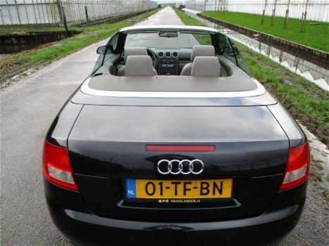 Audi A4 Cabriolet - 2.4 V6 Exclusive Automaat - 1