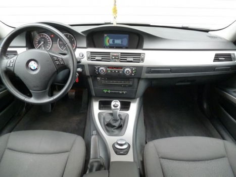 BMW 3-serie Touring - 320d Business Line Style - 1