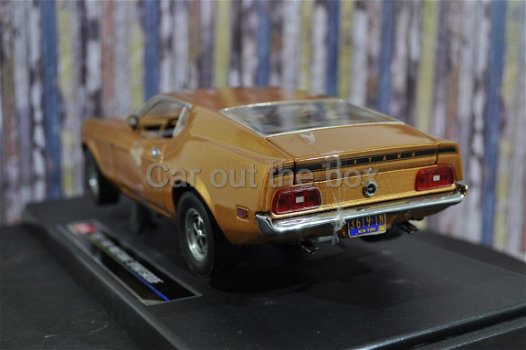 1971 Ford Mustang sportroof goud bruin 1:18 Sunstar - 3