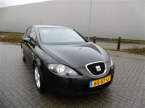 Seat Leon - 1.9 TDI Reference Airco Zwart Bouwjaar 2006 - 1