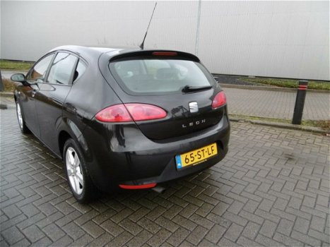 Seat Leon - 1.9 TDI Reference Airco Zwart Bouwjaar 2006 - 1