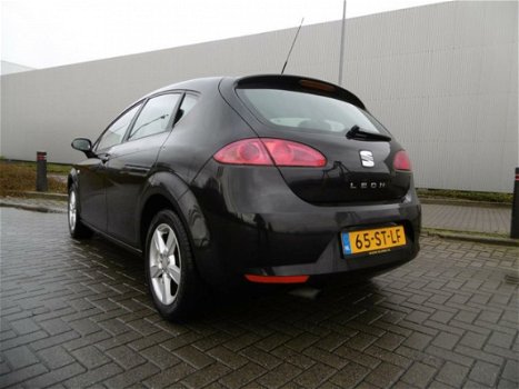 Seat Leon - 1.9 TDI Reference Airco Zwart Bouwjaar 2006 - 1