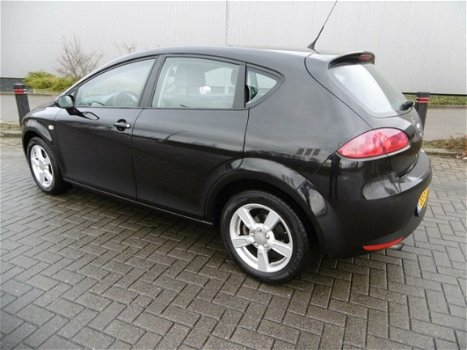 Seat Leon - 1.9 TDI Reference Airco Zwart Bouwjaar 2006 - 1