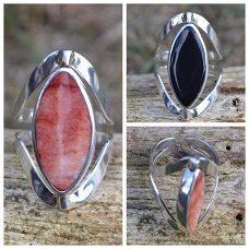 Zilveren ring met spondylus en Onyx