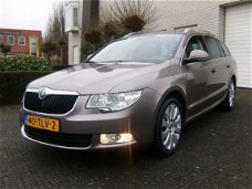 Skoda Superb - 1.8 TSI Elegance Leder Panodaken Navi Clima 1e Eigenaar