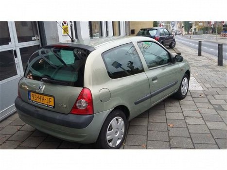 Renault Clio - 1.2 16V Authentique handgeschakeld - 1