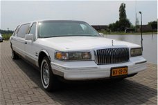 Lincoln Town Car - 4.6 Signature or.NL 132.000km APK t/m 23 AUG. 2020