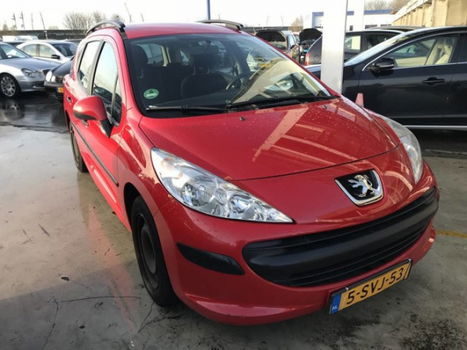 Peugeot 207 - SW 1.4 XR - 1