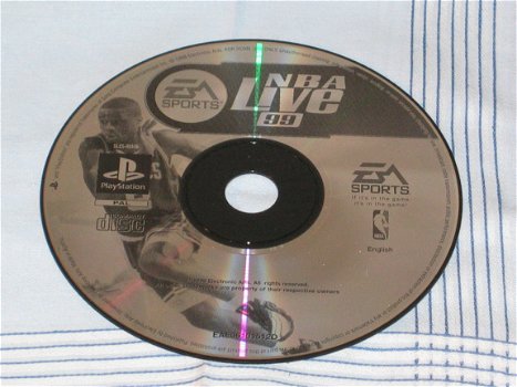 NBA Live 99 - PS1 - 1