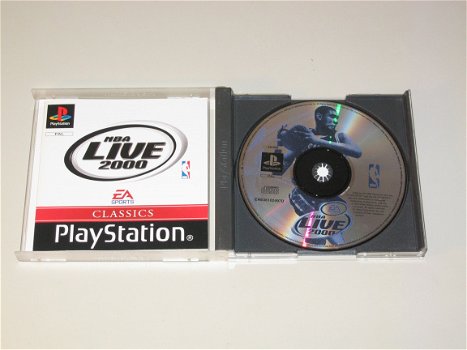 NBA Live 2000 - PS1 - 3