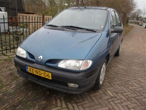 Renault Mégane - 1.6e RN.. Apk 06-04-2018 - 1