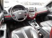 Hyundai Santa Fe - 2.7i V6 2WD ActiveVersion LEER - 1 - Thumbnail