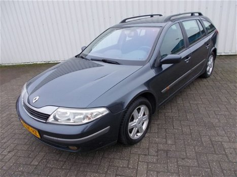 Renault Laguna Grand Tour - 1.8 16V EXPRESSION ( LPG G3 ONDERBOUW ) - 1