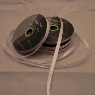 3mm satijnlint, 10m lang, wit - nr. 1
