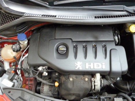 Peugeot 207 - 1.4hdi Airco, luxe uitv.Diesel - 1