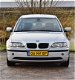 BMW 3-serie - 318i Executive automaat / bekende onderhoudshistorie / airconditioning / zwart lederen - 1 - Thumbnail