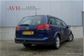 Opel Vectra - station 2.2 v-line - 1 - Thumbnail