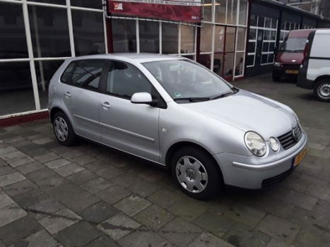 Volkswagen Polo - Polo 1.4 16v trendline 2004 - 1