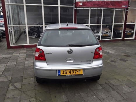 Volkswagen Polo - Polo 1.4 16v trendline 2004 - 1