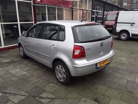 Volkswagen Polo - Polo 1.4 16v trendline 2004 - 1