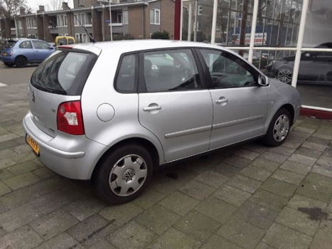 Volkswagen Polo - Polo 1.4 16v trendline 2004 - 1