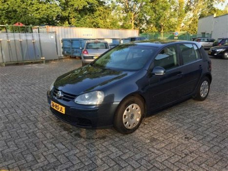 Volkswagen Golf - 1.6 FSI Comfortline INRUIL MOGELIJK NIEUWE APK - 1