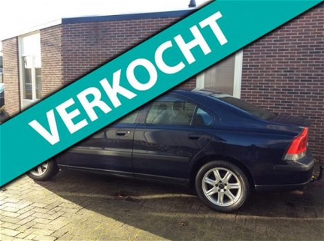 Volvo S60 - 2.4 170 PK VERSIE NWE APK NAP NETJES - 1