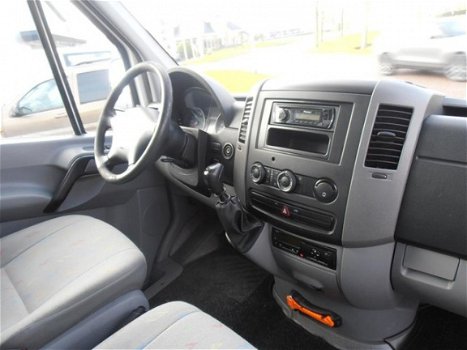 Volkswagen Crafter - 50 2.5 TDI L2 PICKUP KIPPER OPEN LAADBAK DUBB.LUCHT 3500KG TREKGEWICHT - 1