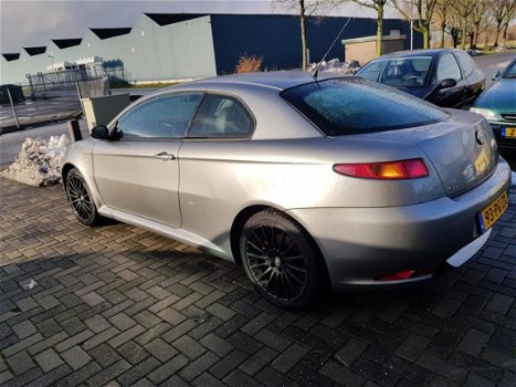 Alfa Romeo GT - 2.0 JTS Progression Vol opties. Motor niet 100% Koopje - 1