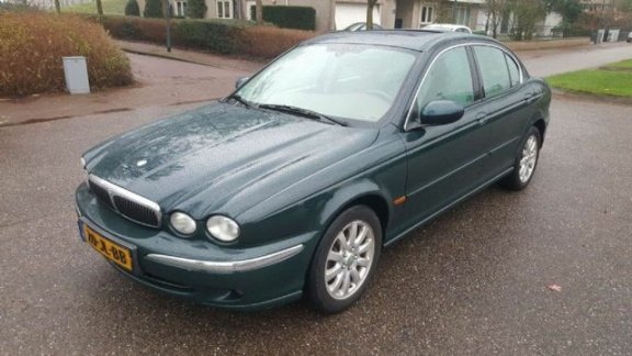 Jaguar X-type - X-type 2.5 V6 - 1