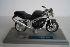 1:18 Maisto moto Triumph Speed Triple zwart