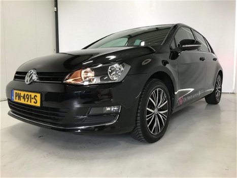 Volkswagen Golf - 1.2 TSI All Star Navigatie 16