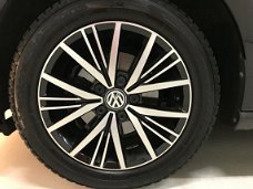 Volkswagen Golf - 1.2 TSI All Star Navigatie 16" LM PDC V+A